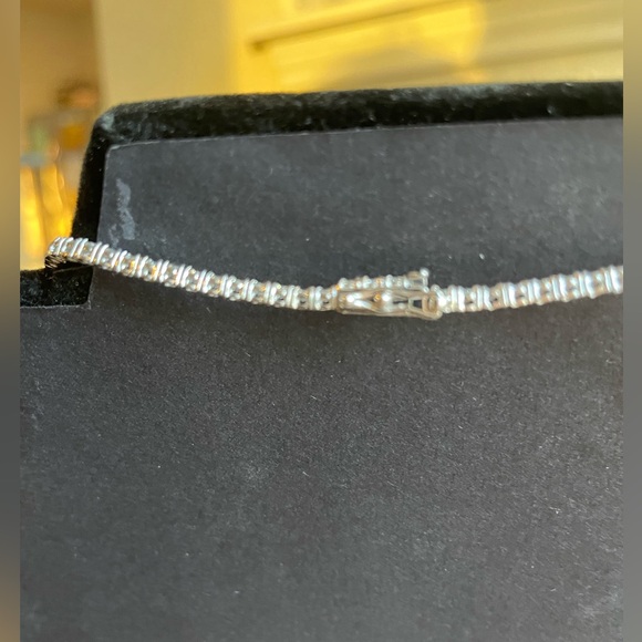 8.72 ct Diamond Tennis Riviera Necklace in 18k White Gold - Picture 2 of 7